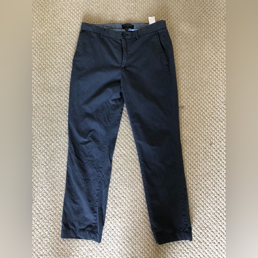 NWOT Banana Republic Men's Aiden fit dark navy Cotton Chino Pants Size 31X30